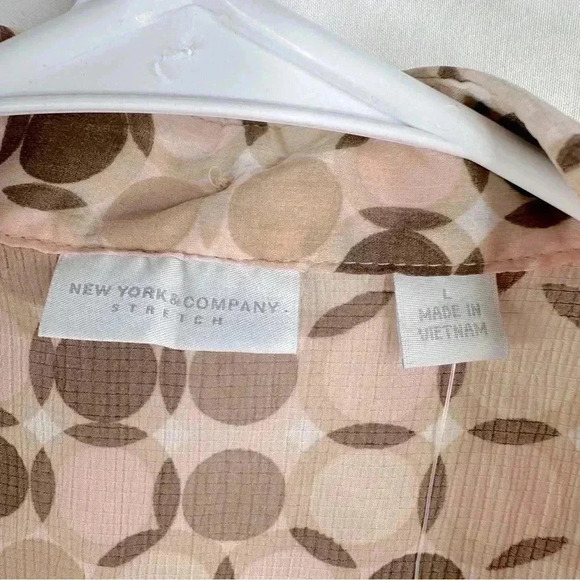 NWT New York & Company Stretch Cup Sleeves Front Tie Blouse Ivory Multi Size L - Picture 4 of 11